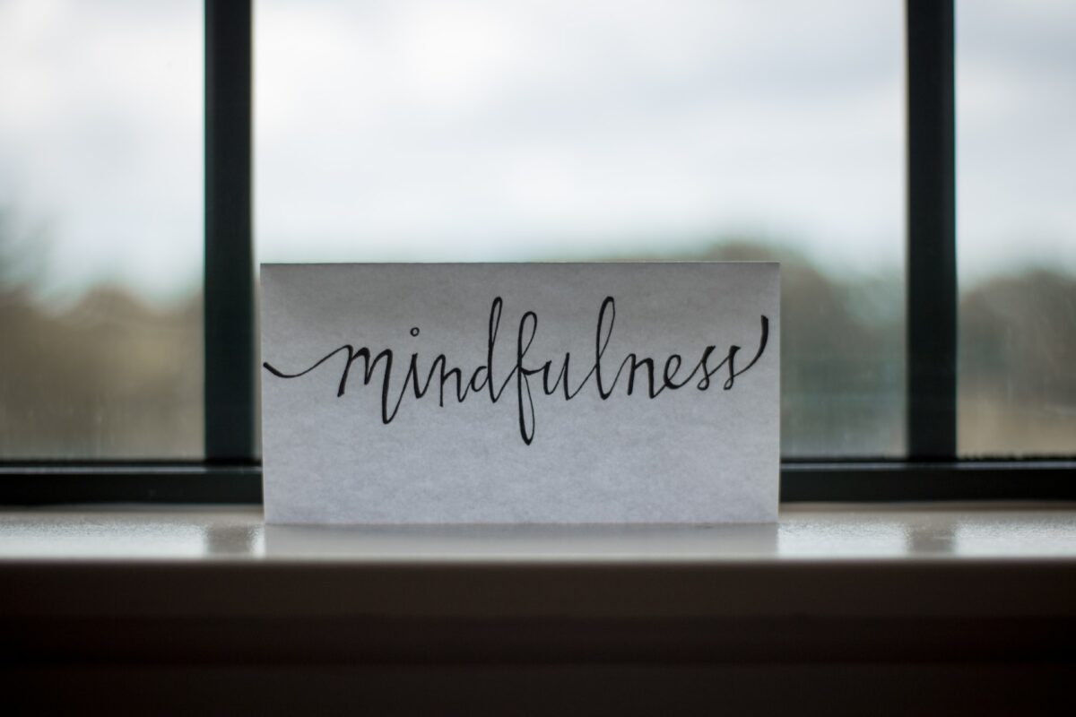Jak wprowadzić mindfulness do codziennego życia
