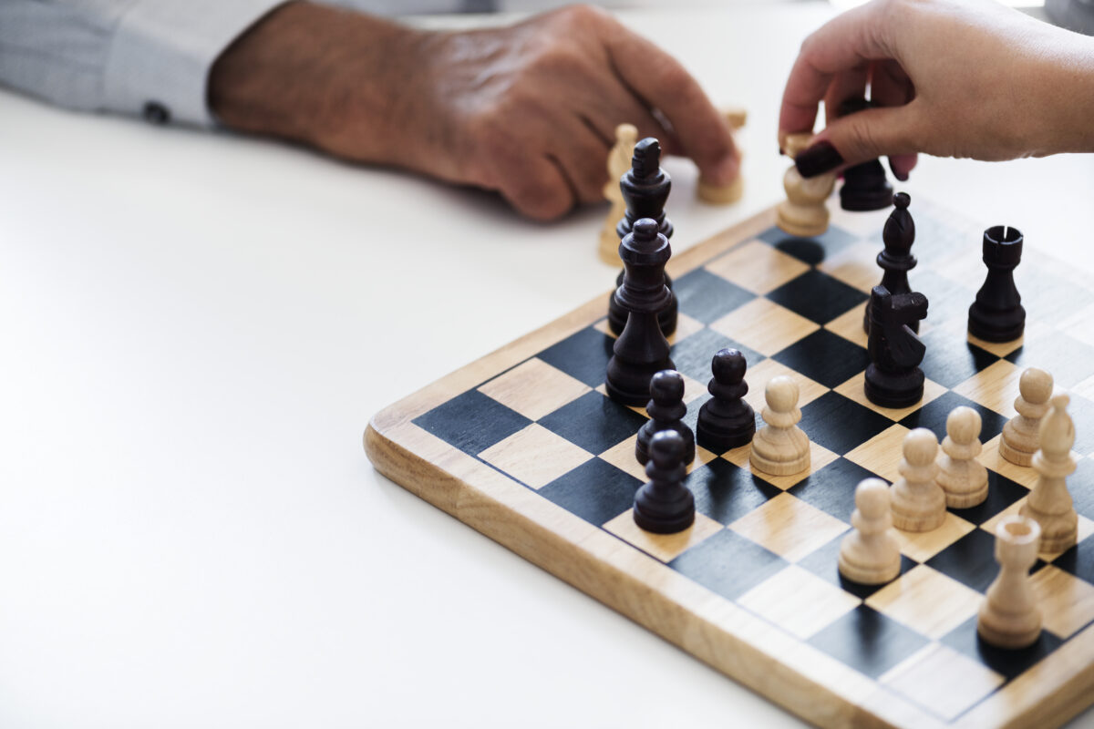 Od czego rozpocząć swoją przygodę z grą w szachy?